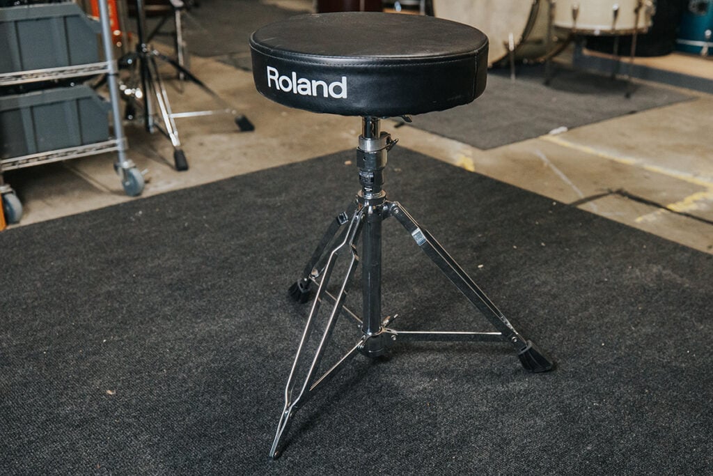 10+ Tips For Buying Used Drums 8 broken drum throne seat