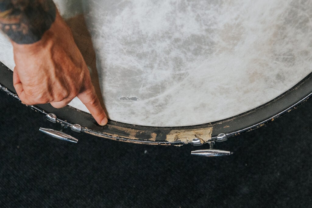 10+ Tips For Buying Used Drums 4 old bass drum
